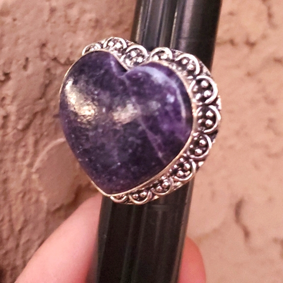 New Lepidolite Heart Shaped 925 Silver Statement Ring. - Picture 12 of 12